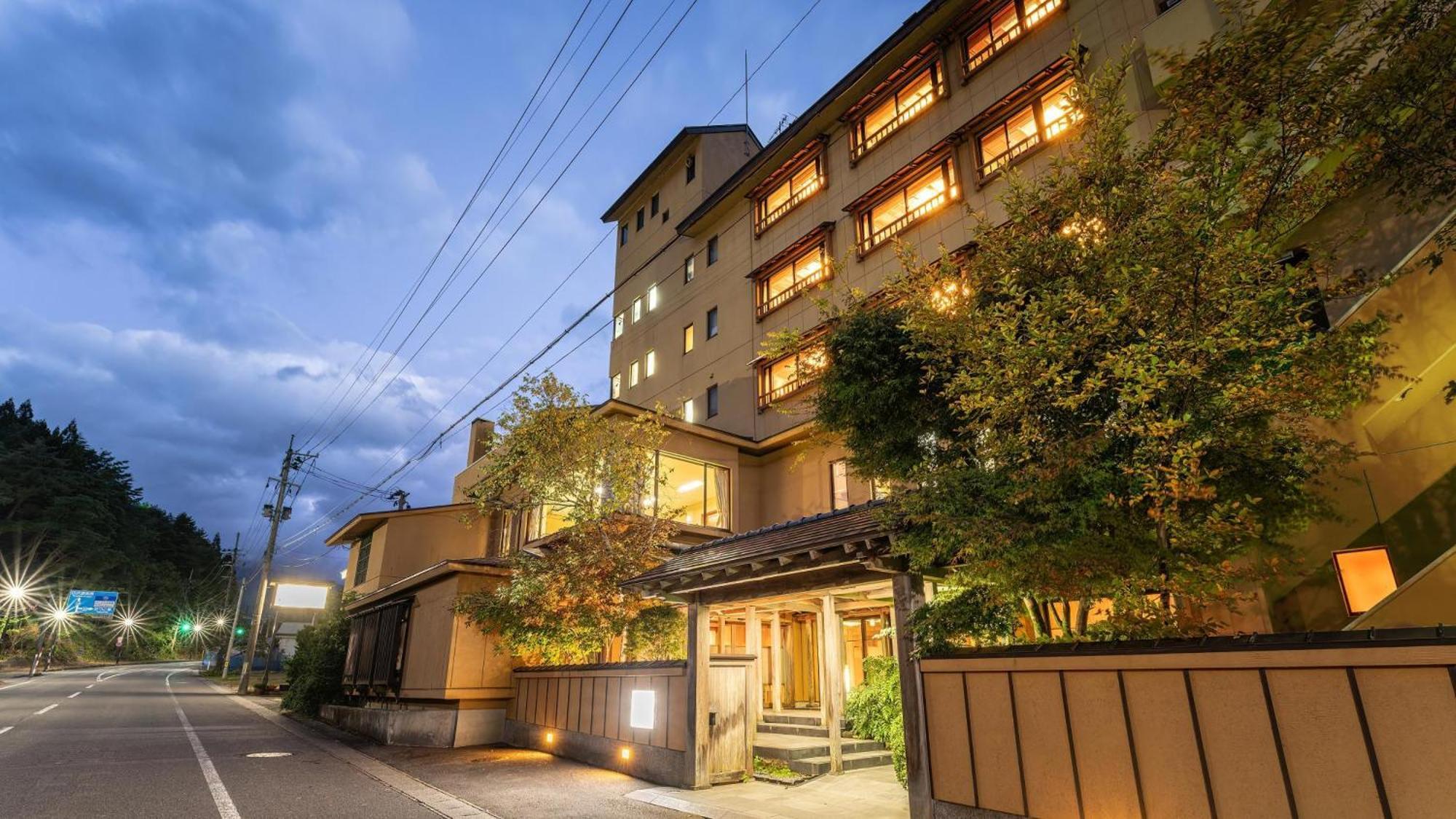 Kashintei Shirahama Hotel Semboku Ngoại thất bức ảnh